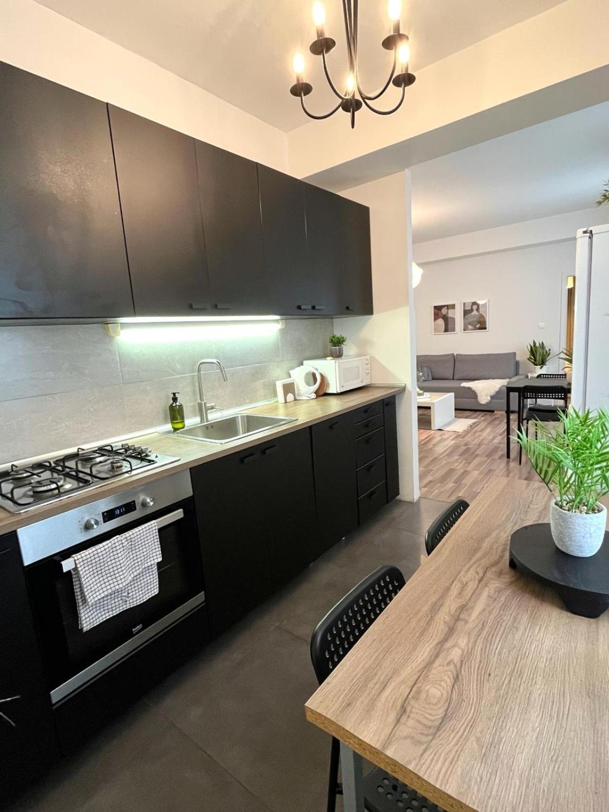 Apartment Adele - Old Town Bratysława Zewnętrze zdjęcie
