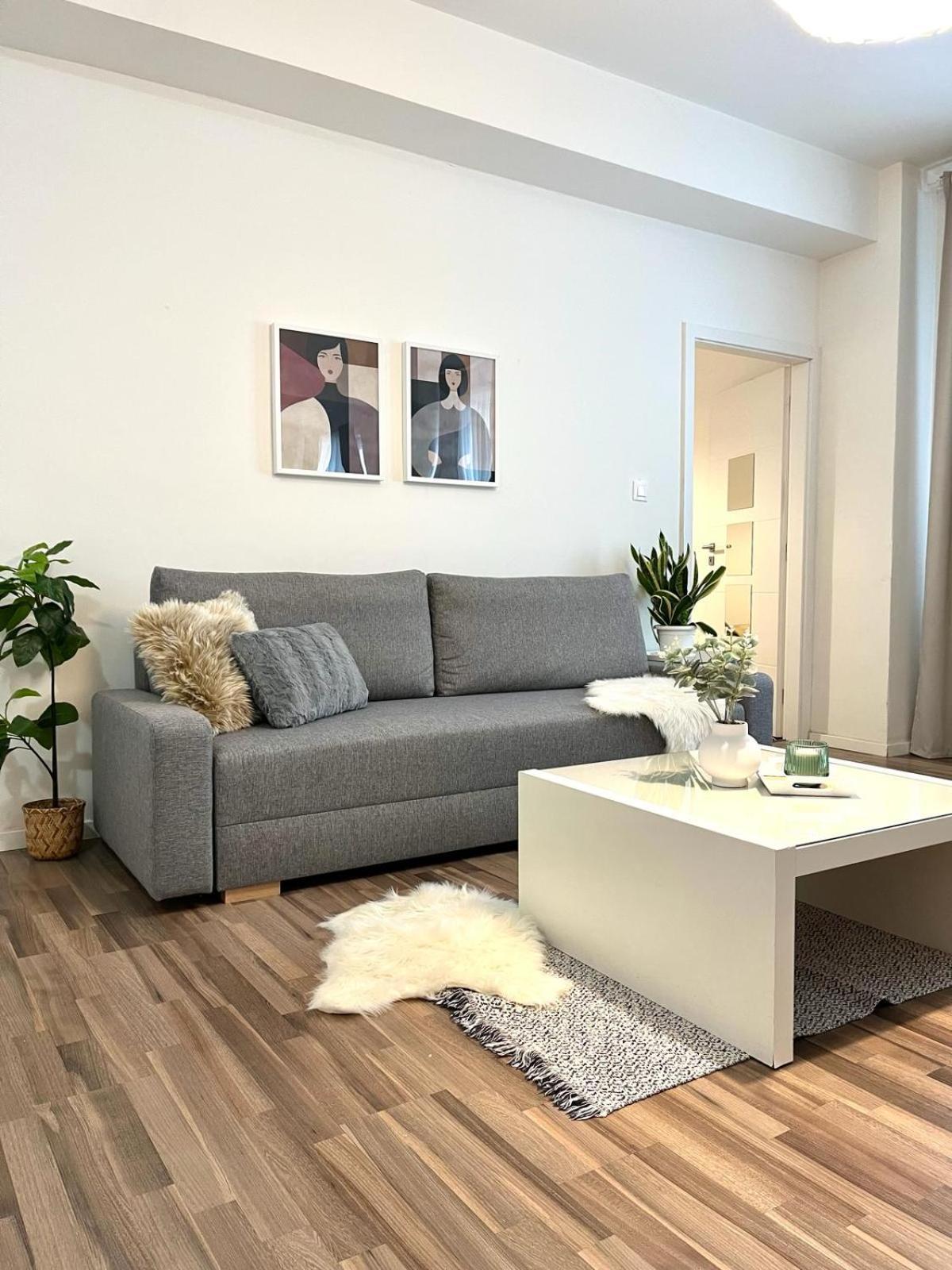 Apartment Adele - Old Town Bratysława Zewnętrze zdjęcie